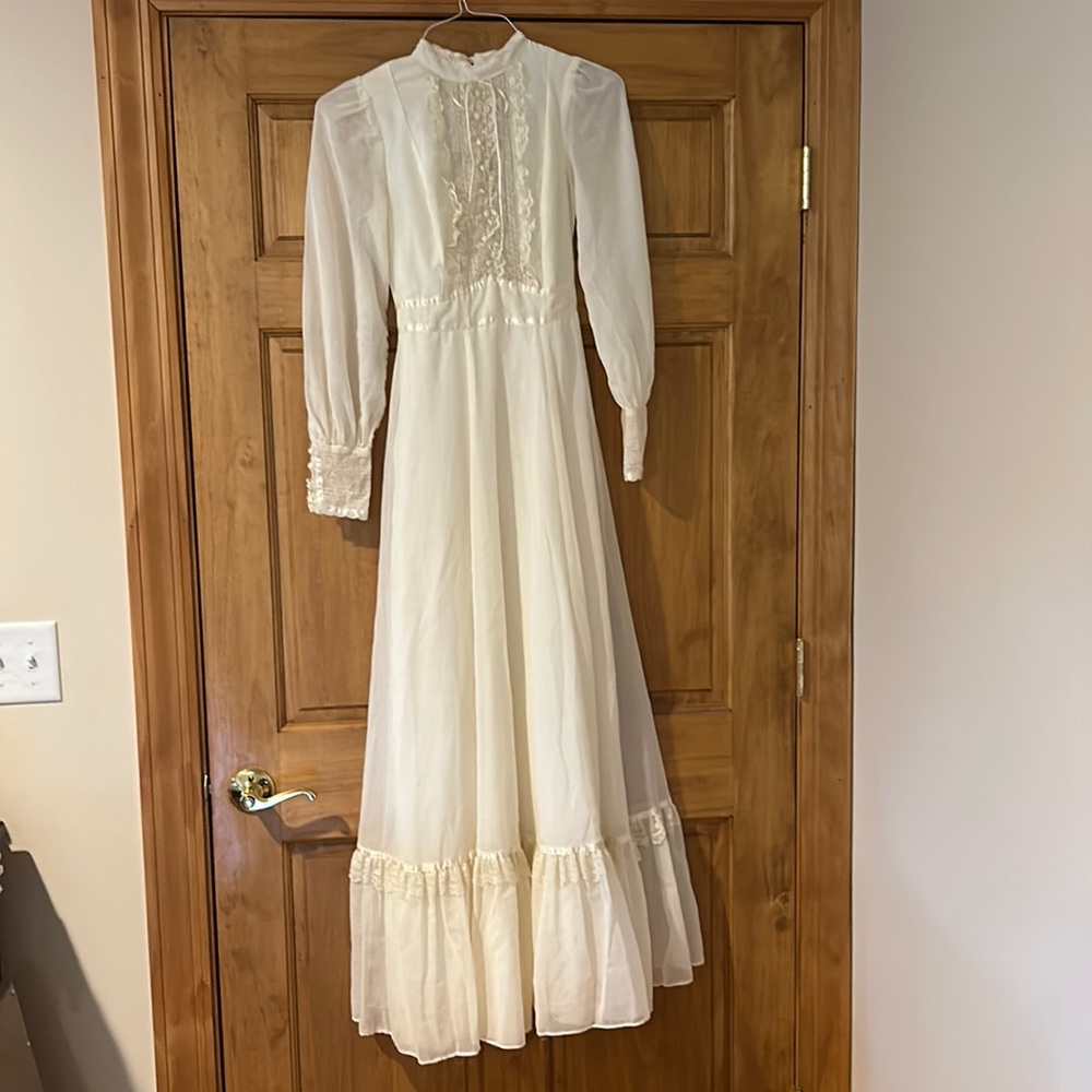 Vintage wedding Prairie wedding boho dress lace Victorian